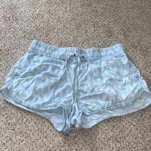 Cloth Shorts With Pockets